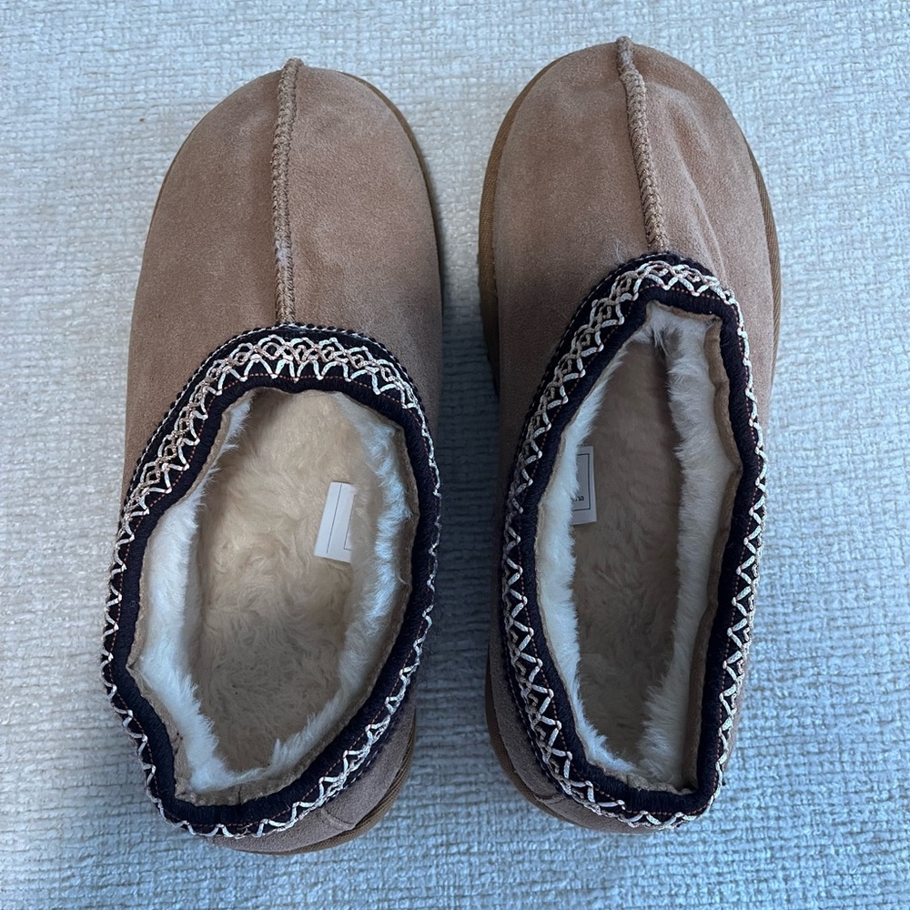 Cozy Tan Slippers with Fleece Lining